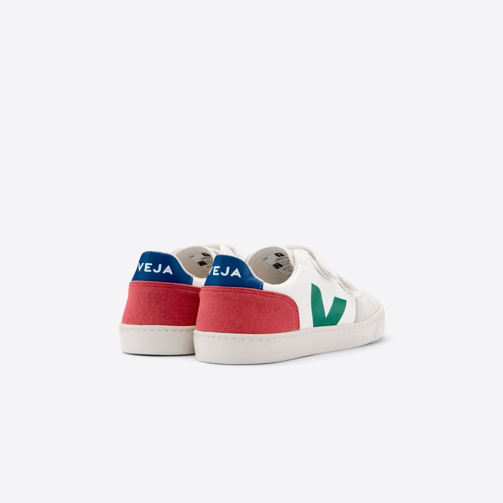 Veja on sale green red